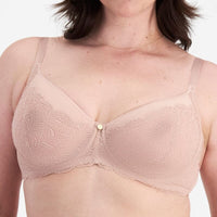 Berlei Lift & Shape Minimiser Bra - Nude Lace