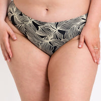 Curvy Kate Ripple Reef Classic Brief - Black Print