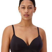 Triumph Adorned Essence Wire-Free Padded Bra – All Hair