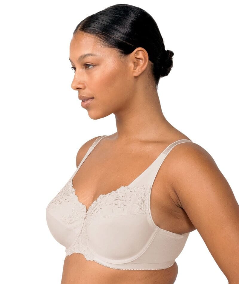 Lilyette Elegant and Smooth Front-Close T-Back Bra & Reviews
