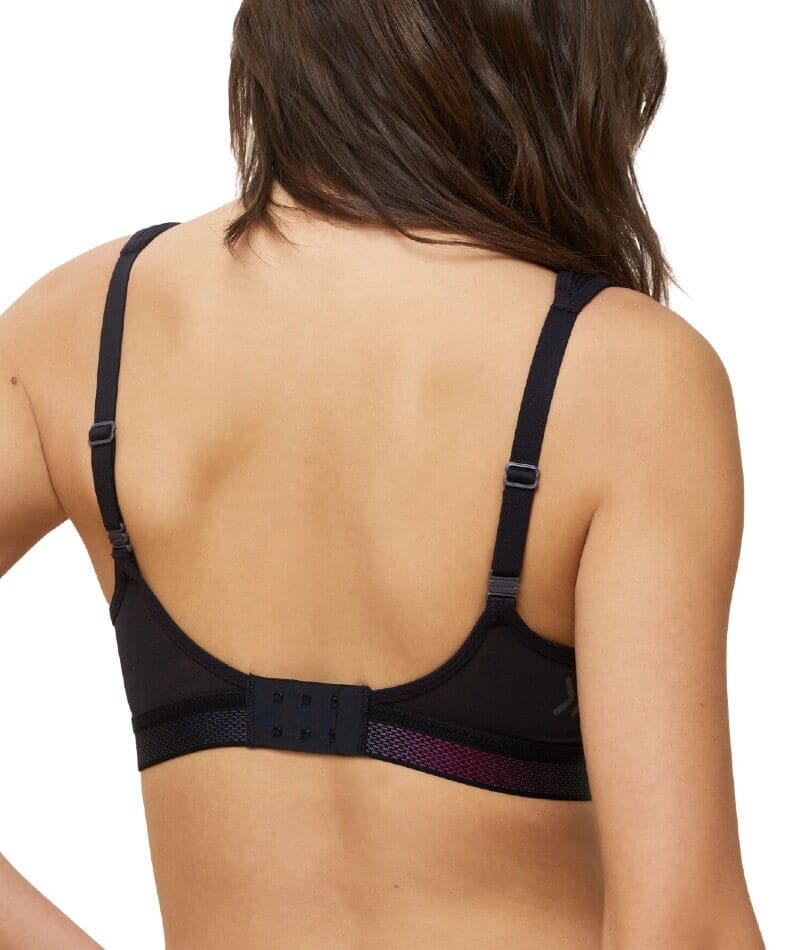 triaction by Triumph CARDIO FLOW NON-WIRED PADDED - High support sports bra  - black 