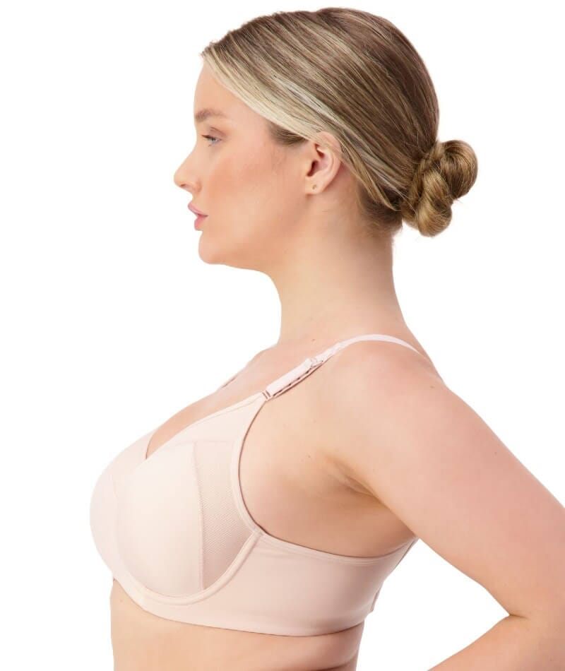 Triumph Triaction Ultra Underwired Padded Sports Bra - Fig Pink