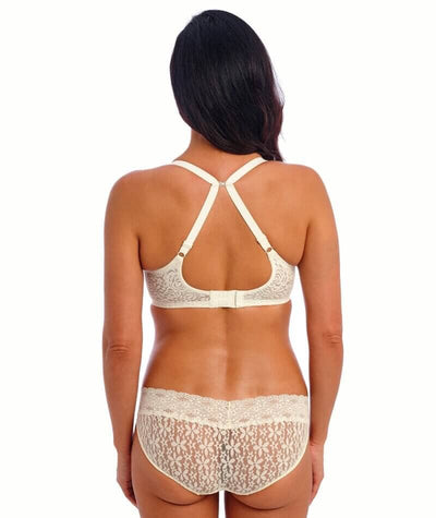 Wacoal Halo Lace Moulded Underwire Bra - Ivory Bras