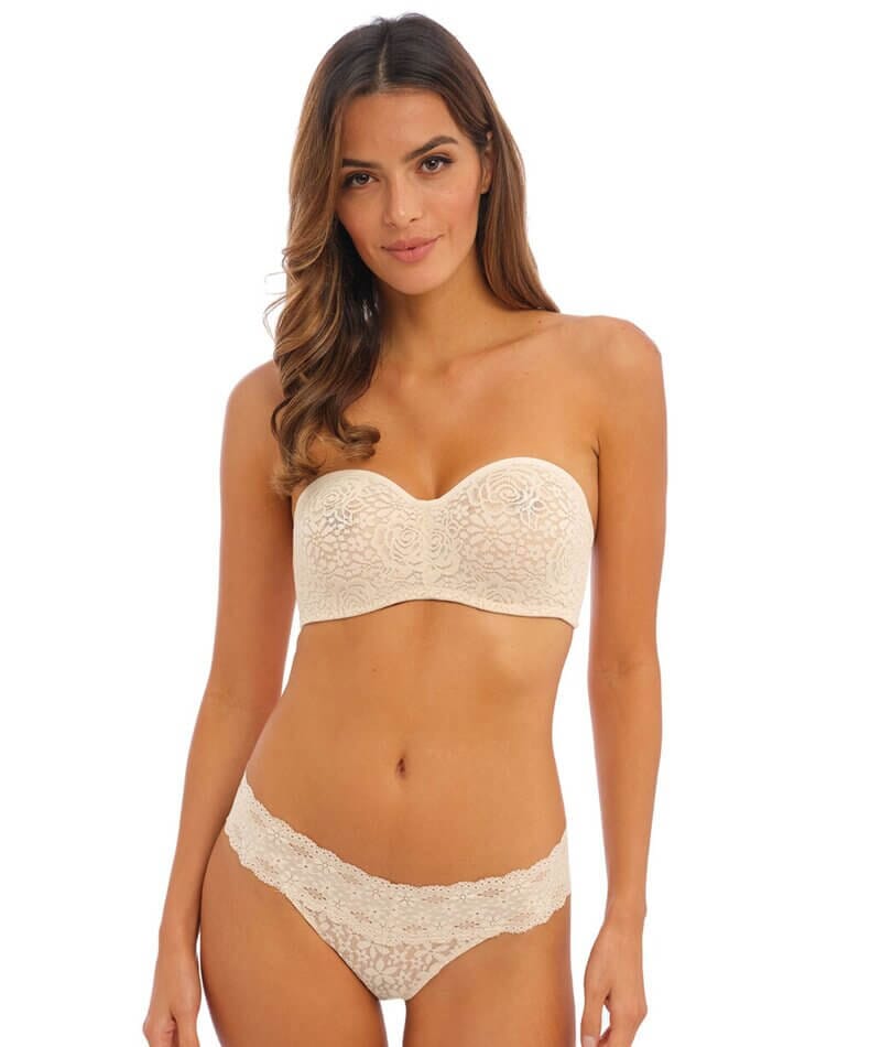 The Wacoal Halo Lace Strapless Bra is - The Lingerie Store