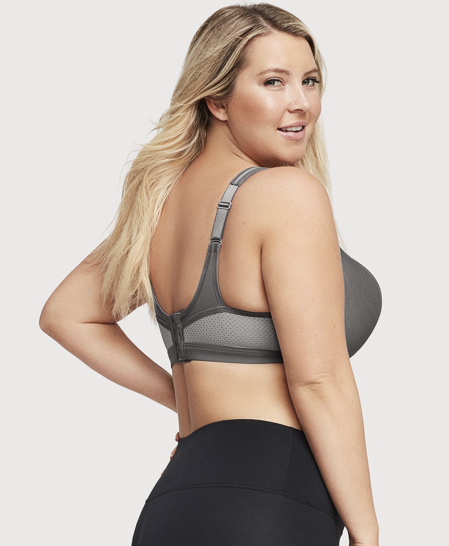 Curvy Couture Plus Size Women Support Large Bust, Perfect Workout, High  Impact Sports Bra : : Clothing, Shoes & Accessories