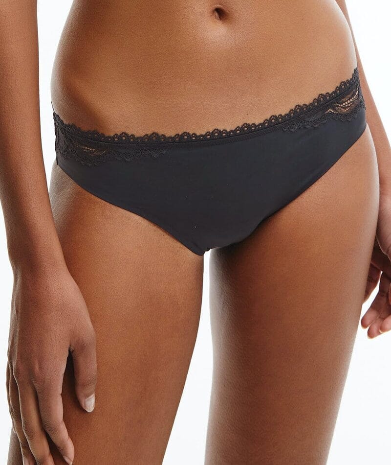 Calvin Klein Underwear Seductive Comfort with Lace Lift Demi Bra Black 34A  at  Women's Clothing store