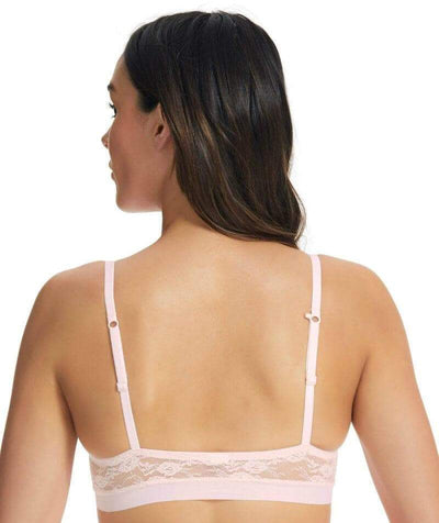 https://www.curvybras.com/cdn/shop/products/finelines-invisible-lace-crop-top-shell-3_400x.jpg?v=1656699460