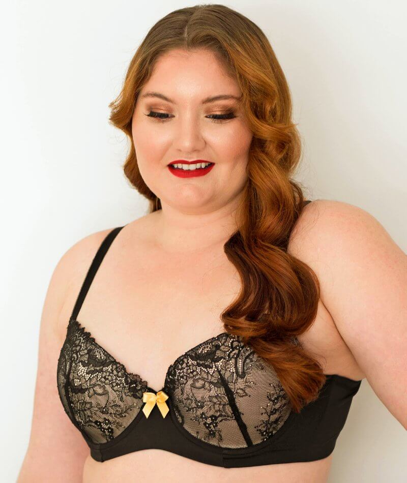 Riza Intimates on Instagram: Sculpt, shape, and conquer your day with Riza  Shapi 360 Light Padded Bra. Serving as both shapewear and comfortwear, it's  the go-to choice for T-shirts and Kurtis. Elevate