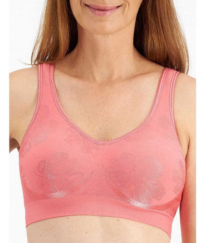 Bali Women's Comfort Revolution Wirefree Bra with Smart Sizes, Nude, Large