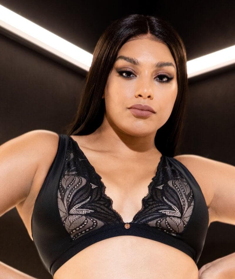 Scantilly by Curvy Kate on X: Sundays are for bralettes and bodies 💙 no  wires, no problems Take up to 45% off our Indulgence Bralette & Body in  Ultraviolet ⚡ Shop your